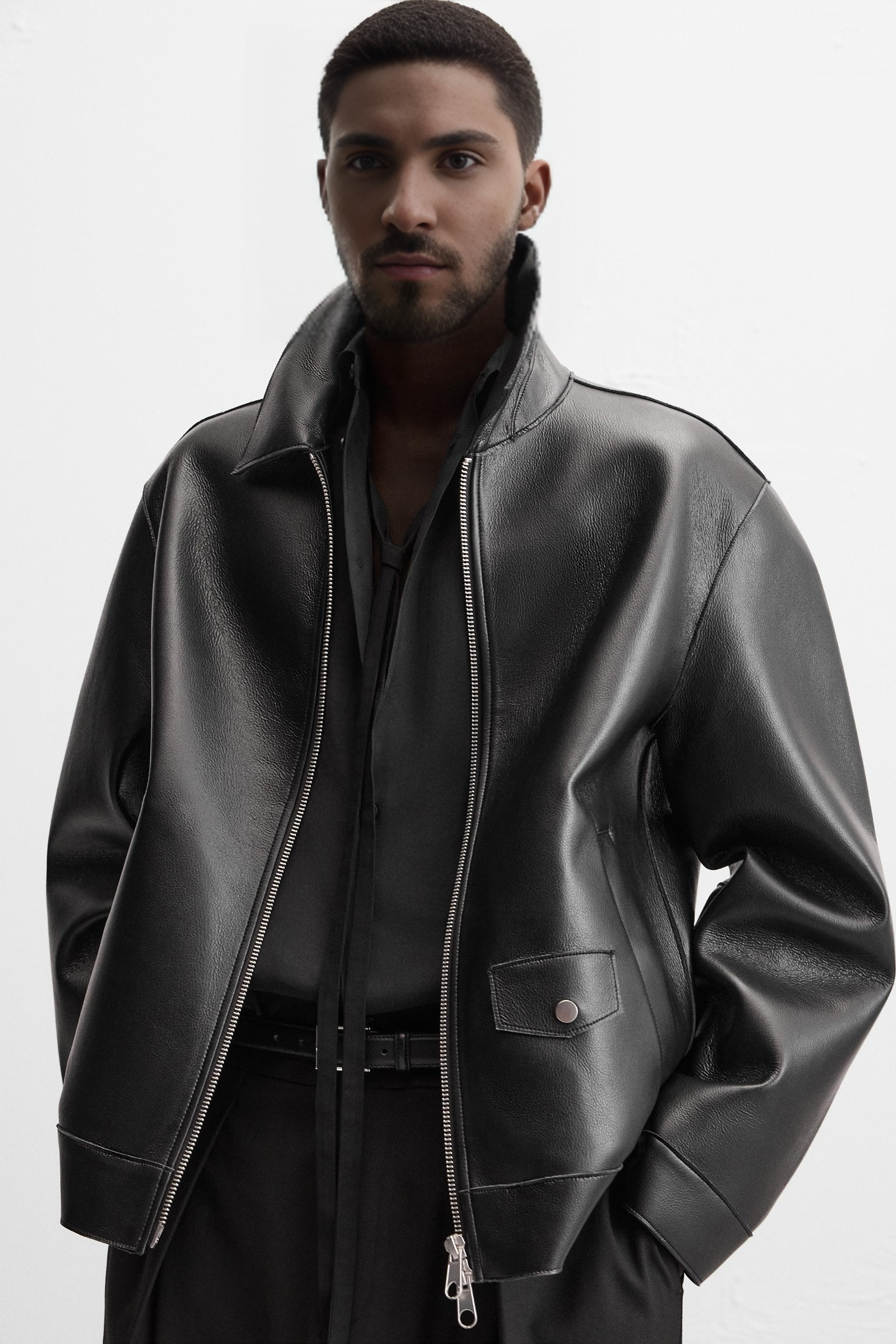 LEATHER SHACKET A3 – MECNEX