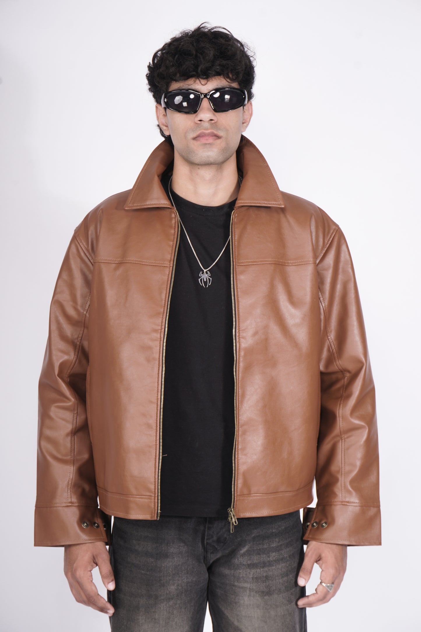 BOXY FIT LEATHER JACKET